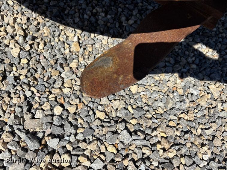 image for item DU1439 2013 Caterpillar 324E L long reach excavator