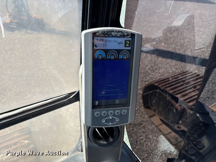 image for item DU1439 2013 Caterpillar 324E L long reach excavator