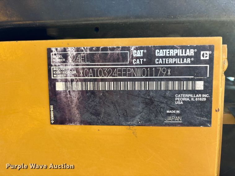 image for item DU1439 2013 Caterpillar 324E L long reach excavator