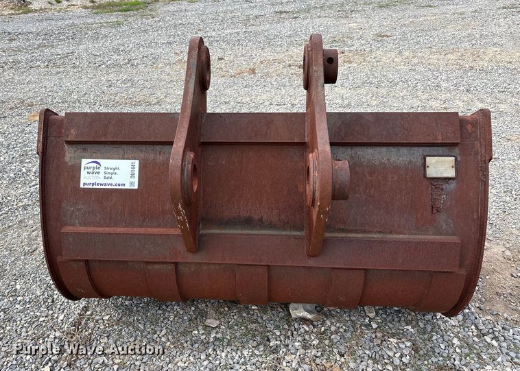 image for item DU1441 CP excavator bucket