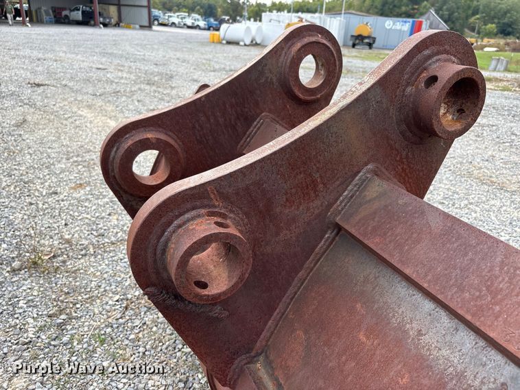 image for item DU1441 CP excavator bucket