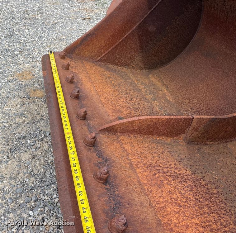 image for item DU1441 CP excavator bucket