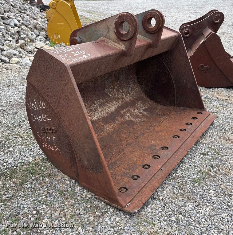 image for item DU1442 ESCO excavator bucket