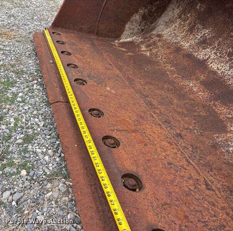 image for item DU1442 ESCO excavator bucket