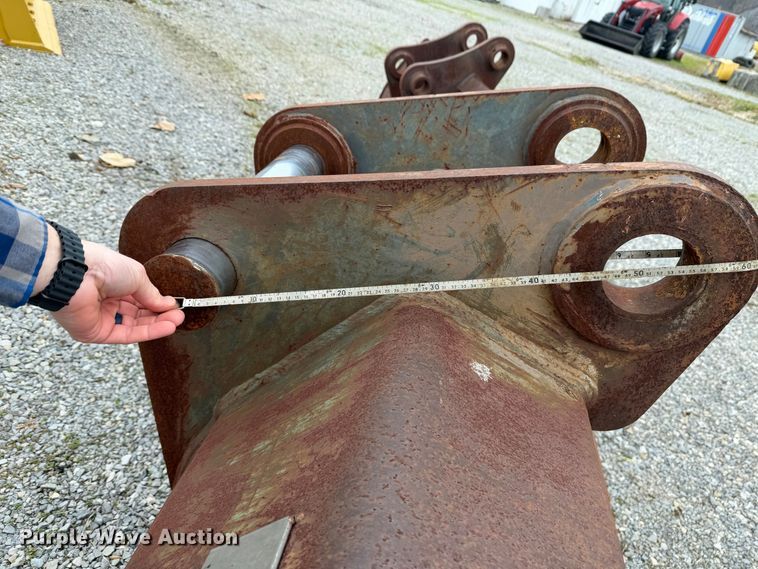 image for item DU1442 ESCO excavator bucket