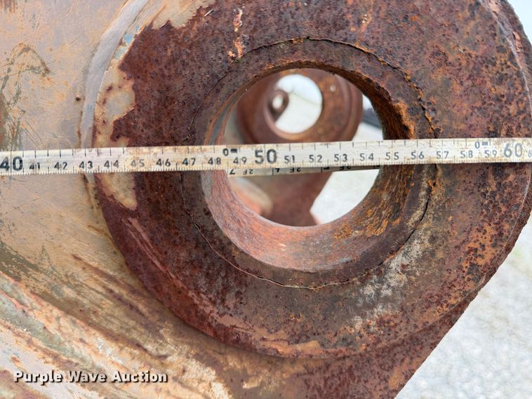 image for item DU1442 ESCO excavator bucket