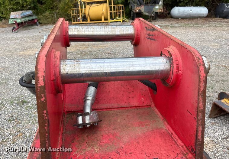 image for item DU1443 Fecon excavator mulcher