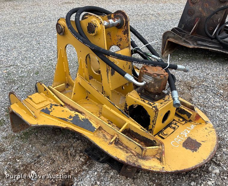 image for item DU1444 Excavator brush cutter