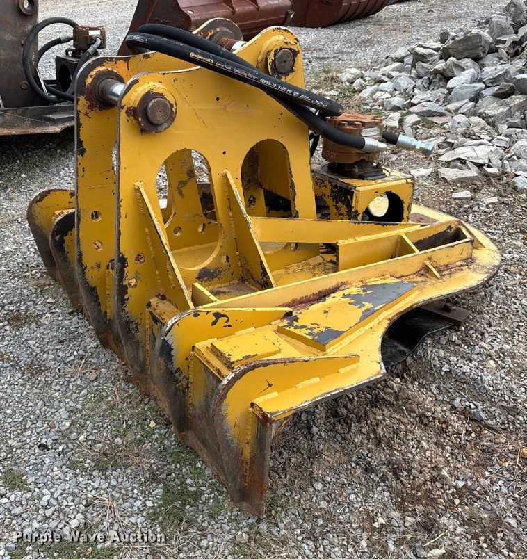 image for item DU1444 Excavator brush cutter
