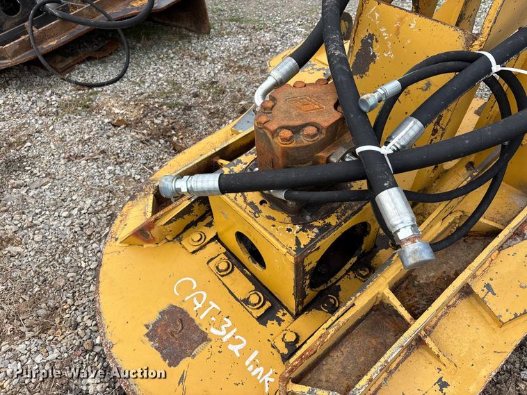 image for item DU1444 Excavator brush cutter