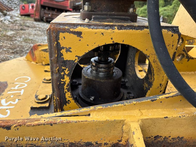 image for item DU1444 Excavator brush cutter