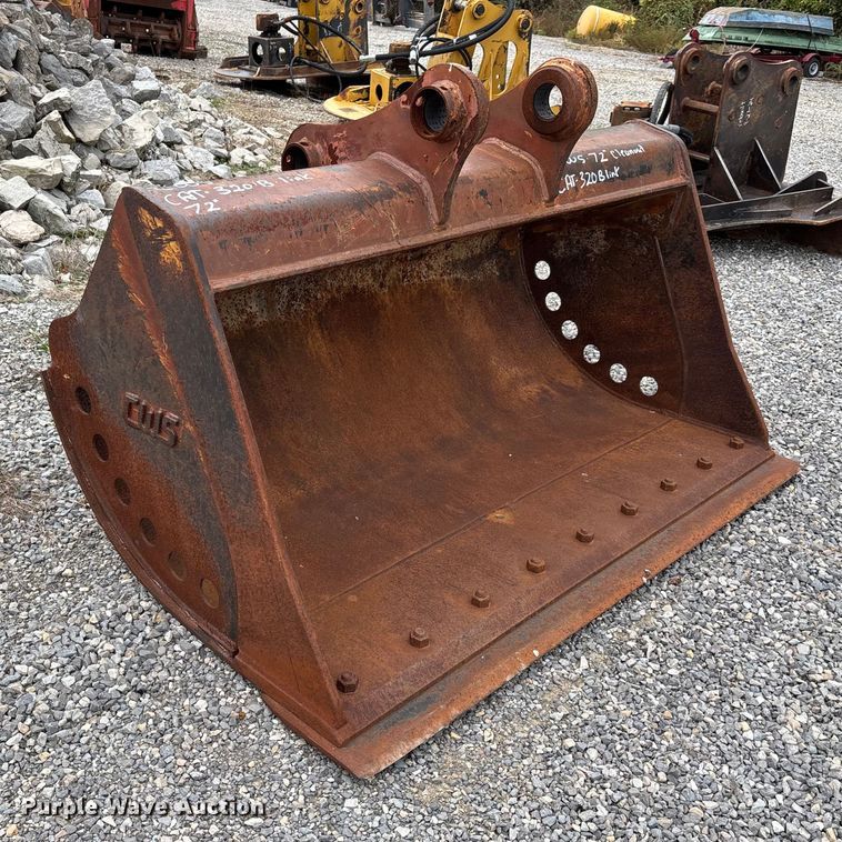 image for item DU1446 CWS excavator bucket