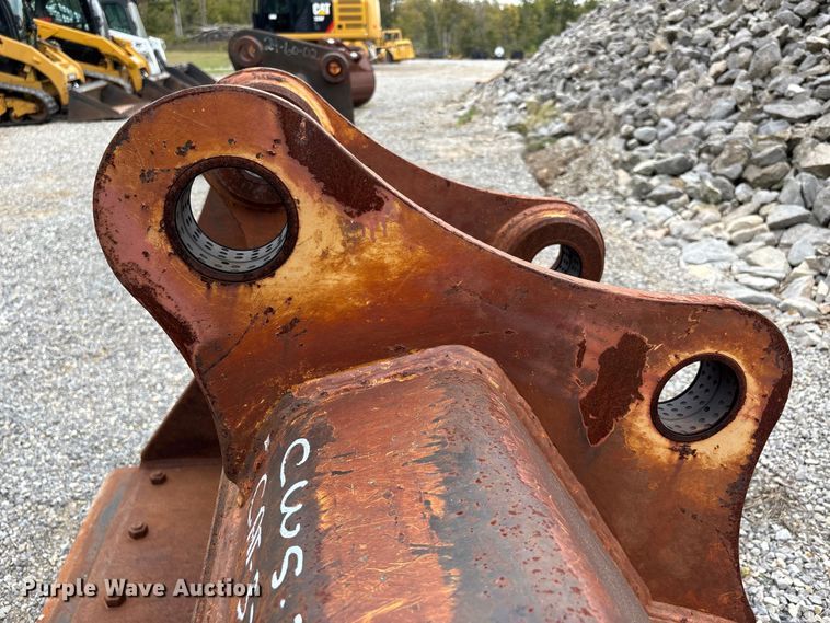 image for item DU1446 CWS excavator bucket
