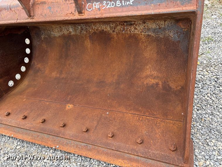 image for item DU1446 CWS excavator bucket