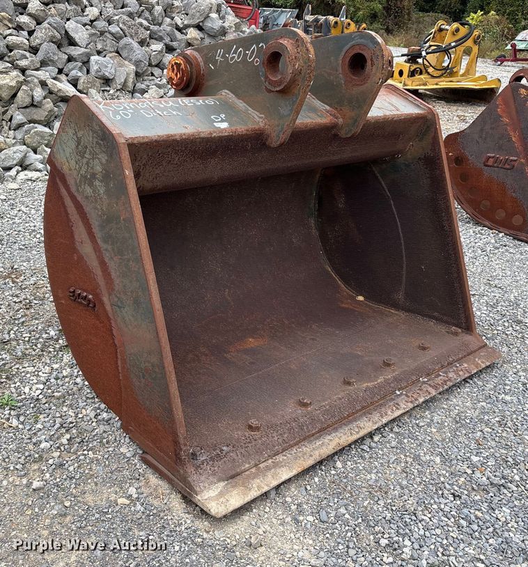 image for item DU1447 ESCO excavator bucket