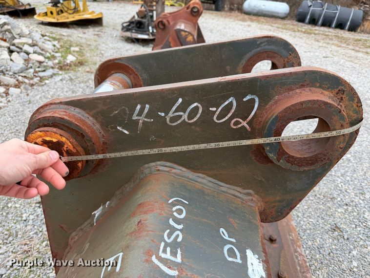 image for item DU1447 ESCO excavator bucket