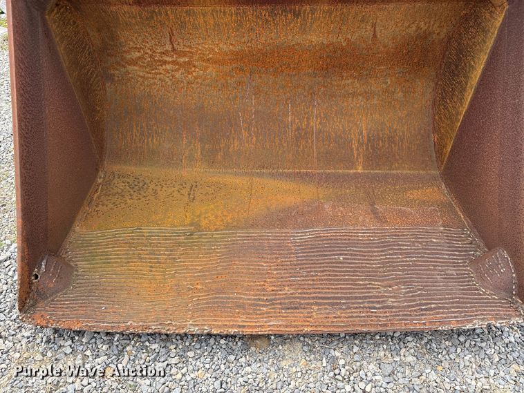image for item DU1451 Pierce excavator bucket