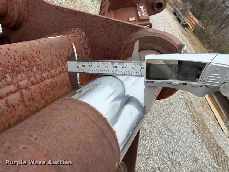 image for item DU1451 Pierce excavator bucket