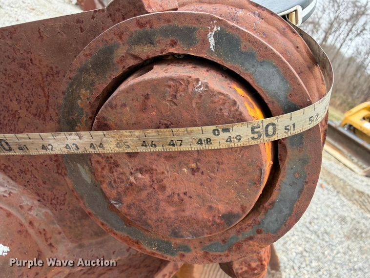 image for item DU1451 Pierce excavator bucket