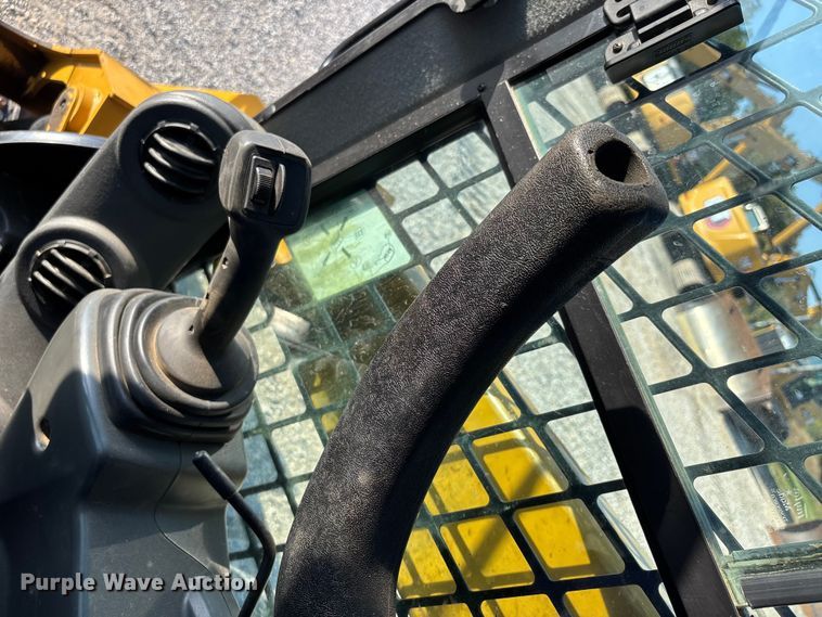 image for item DU1452 2016 Caterpillar 289D tracked skid steer loader