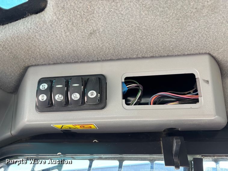 image for item DU1452 2016 Caterpillar 289D tracked skid steer loader