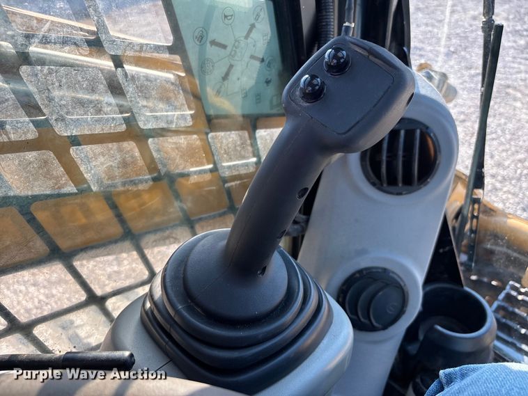 image for item DU1453 2008 Caterpillar 289C tracked skid steer loader