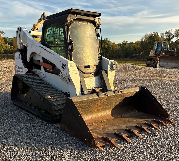 MINI CARGADOR SOBRE ORUGAS 2012 BOBCAT T750