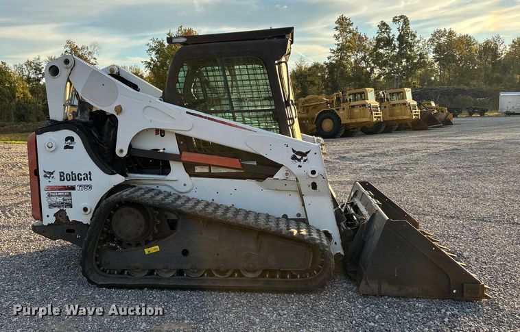 MINI CARGADOR SOBRE ORUGAS 2012 BOBCAT T750