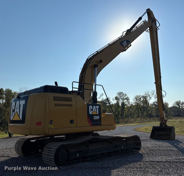 EXCAVADORA 2018 CATERPILLAR 326FL