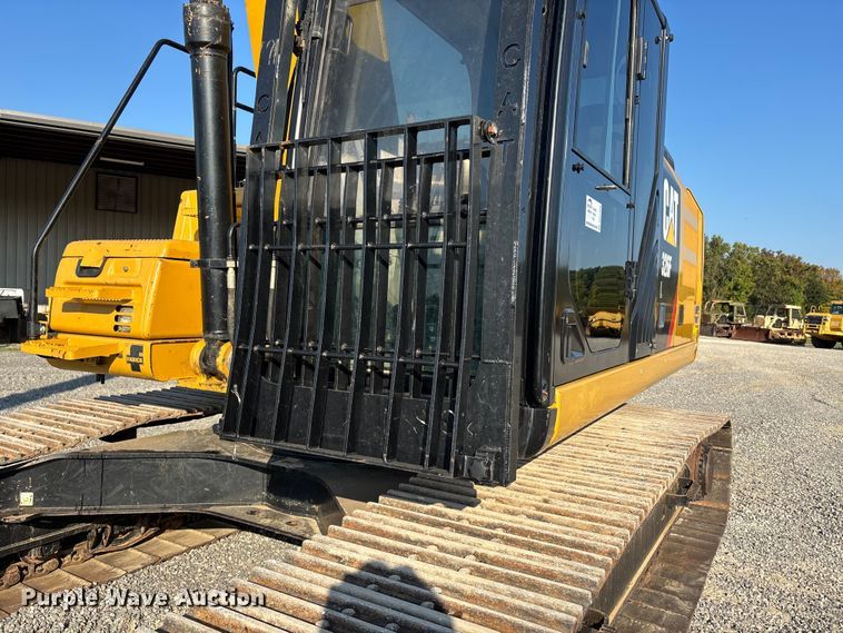 image for item DU1460 2018 Caterpillar 326F L long reach excavator