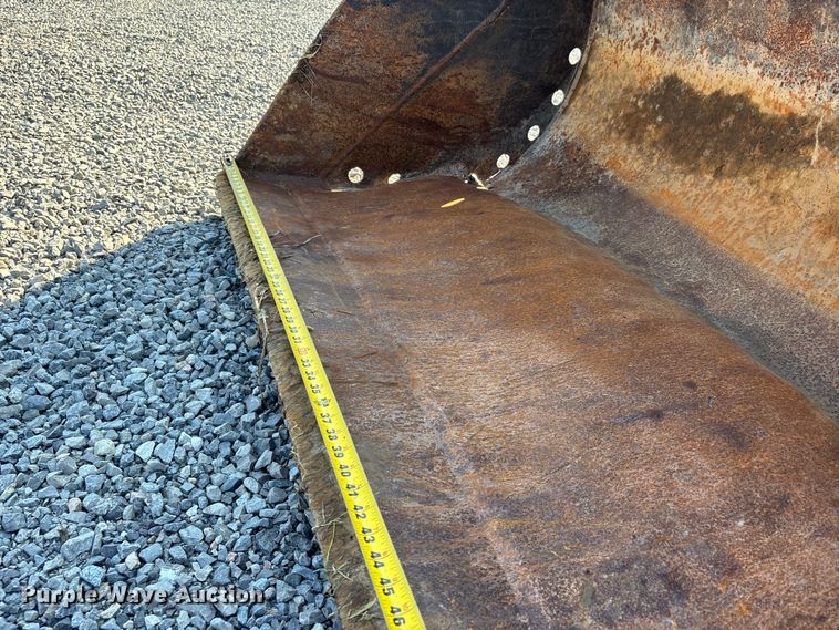 image for item DU1460 2018 Caterpillar 326F L long reach excavator