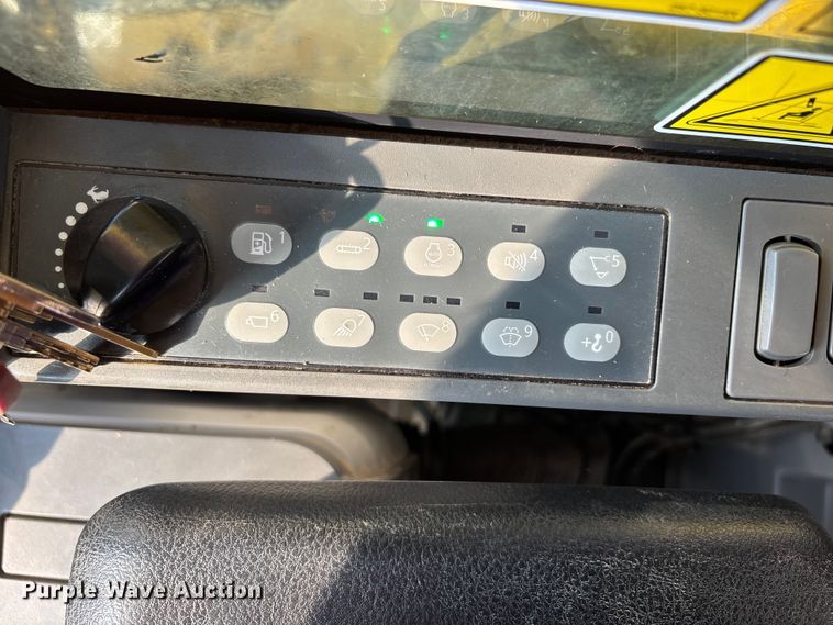 image for item DU1460 2018 Caterpillar 326F L long reach excavator