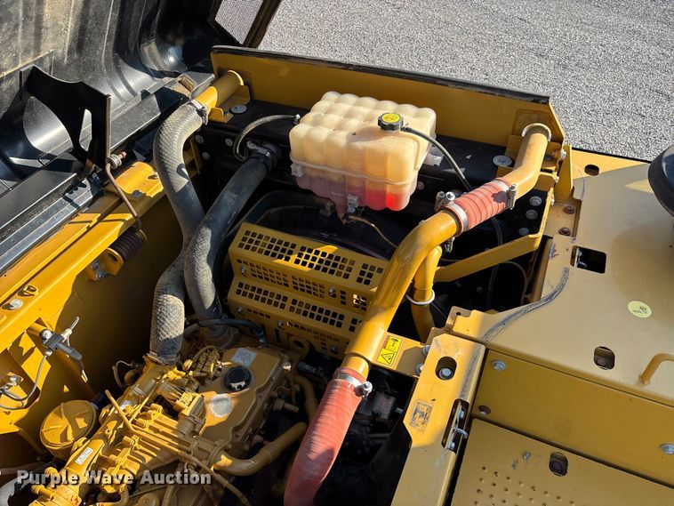 image for item DU1460 2018 Caterpillar 326F L long reach excavator