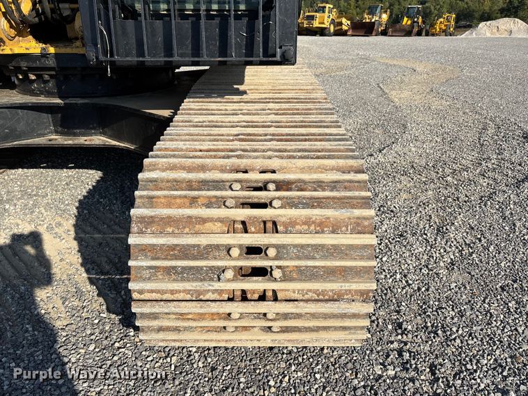 image for item DU1460 2018 Caterpillar 326F L long reach excavator