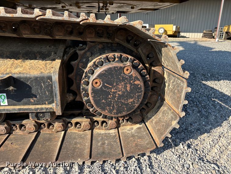 image for item DU1460 2018 Caterpillar 326F L long reach excavator