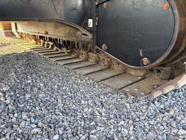 image for item DU1460 2018 Caterpillar 326F L long reach excavator