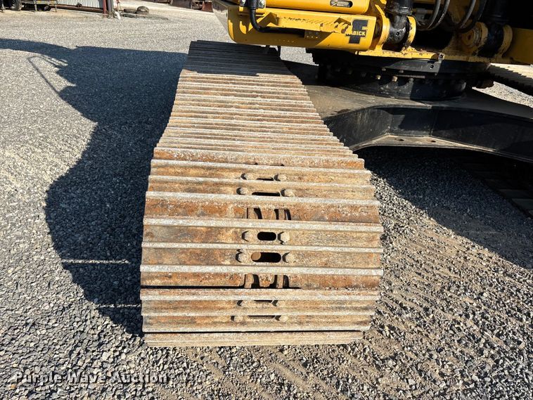 image for item DU1460 2018 Caterpillar 326F L long reach excavator