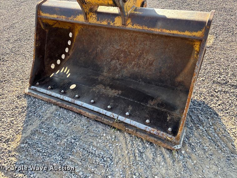 image for item DU1461 2021 Caterpillar 323 excavator