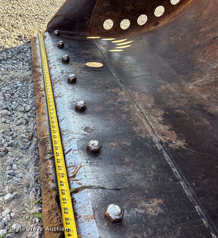 image for item DU1461 2021 Caterpillar 323 excavator