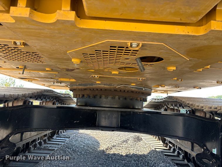 image for item DU1461 2021 Caterpillar 323 excavator