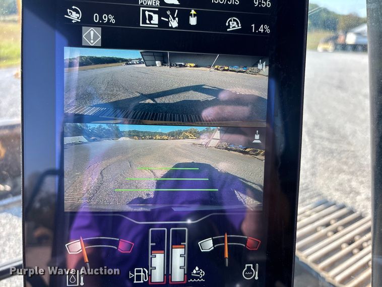 image for item DU1461 2021 Caterpillar 323 excavator