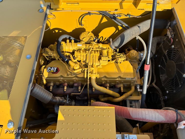 image for item DU1461 2021 Caterpillar 323 excavator