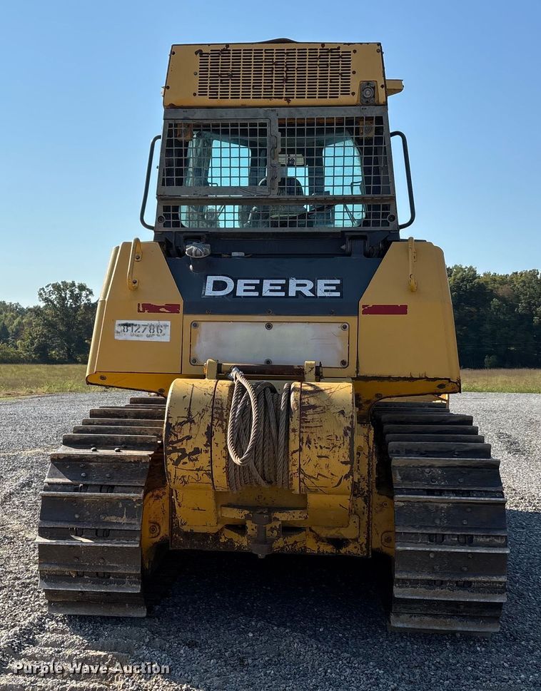 image for item DU1462 2005 John Deere 850J dozer
