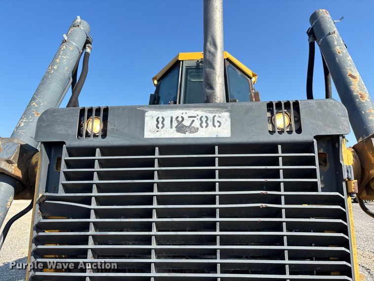 image for item DU1462 2005 John Deere 850J dozer