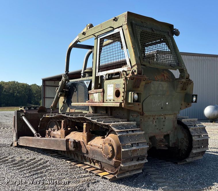 image for item DU1463 1984 Caterpillar D7G dozer