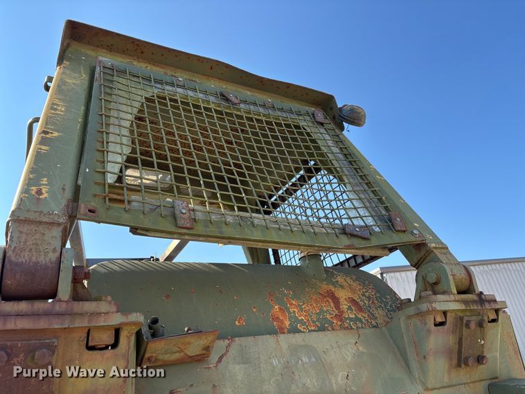 image for item DU1463 1984 Caterpillar D7G dozer