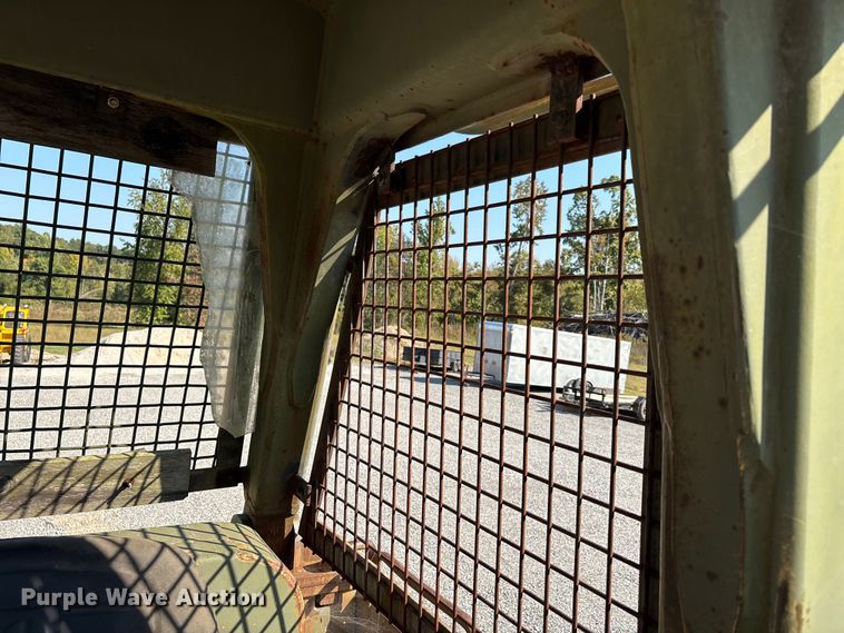 image for item DU1463 1984 Caterpillar D7G dozer