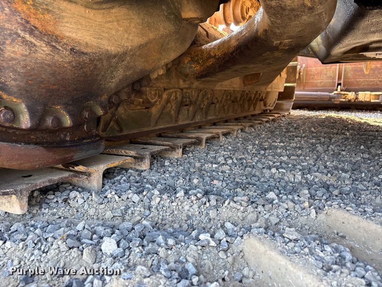 image for item DU1463 1984 Caterpillar D7G dozer