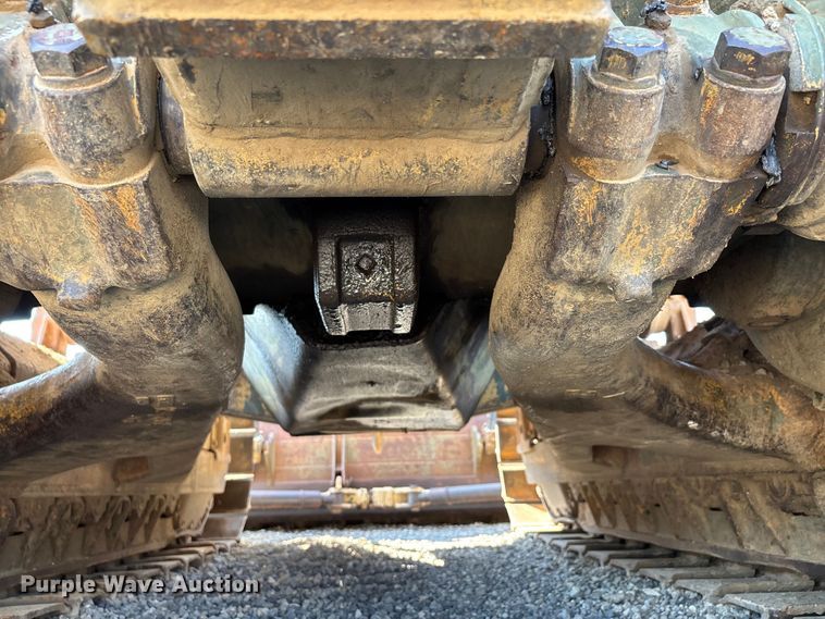 image for item DU1463 1984 Caterpillar D7G dozer