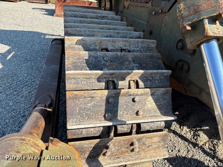 image for item DU1463 1984 Caterpillar D7G dozer